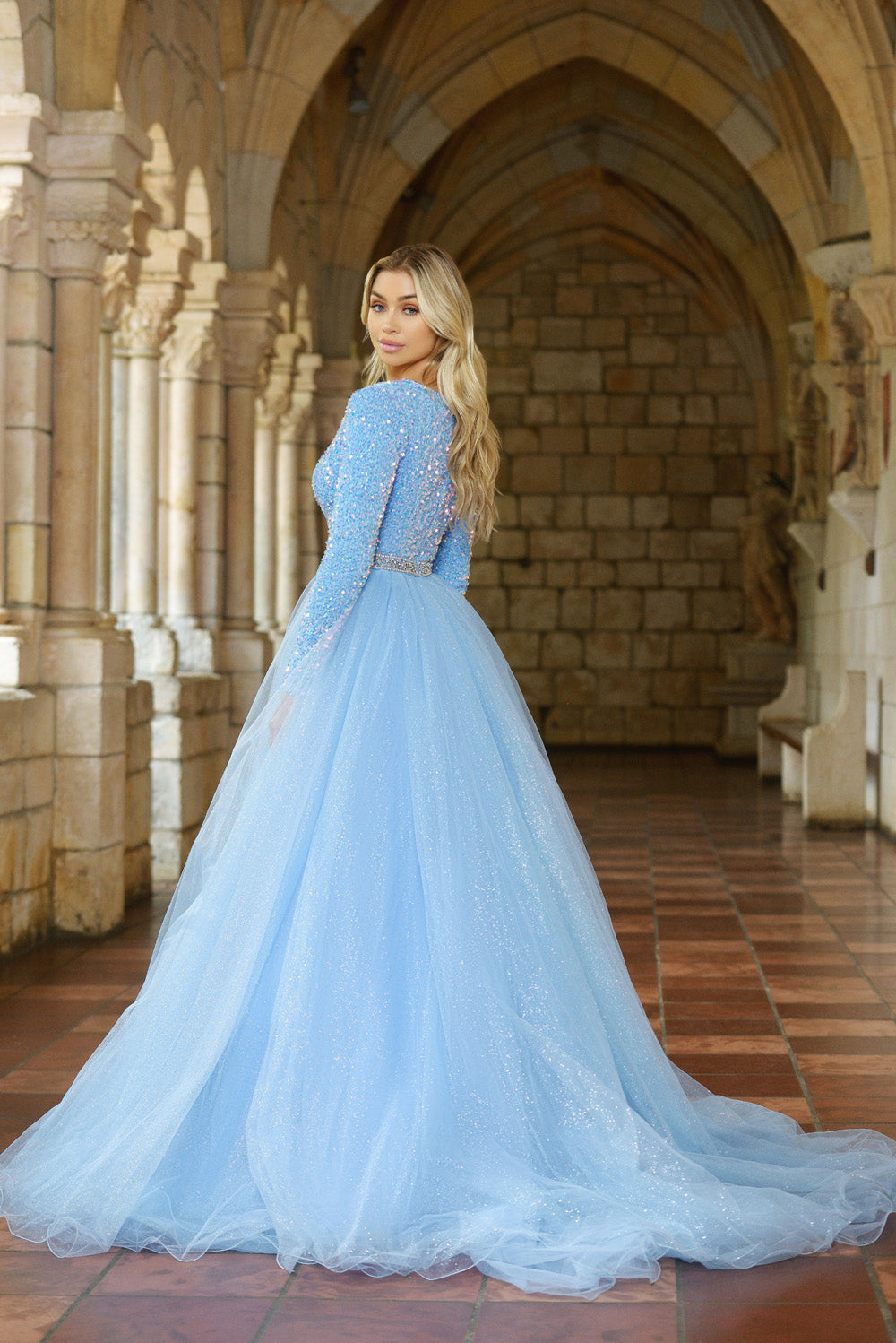 2024 Long Blue Lace Prom Dresses V Neck Formal Evening Dresses Open Ba –  MyChicDress